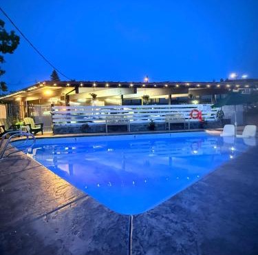 Timbers INN and Suites