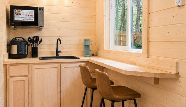 Tiny Home Village at Mt. Rainier with Hot Tub & Sauna