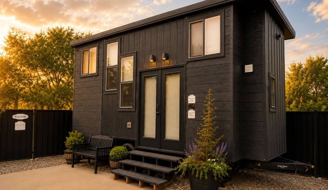 Tiny House Retreat ~ TinyOasis ~ Everything & More
