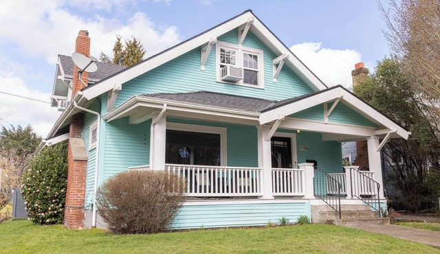 Turquoise Craftsman-Historic Kenton