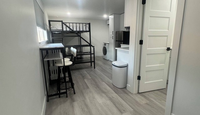 Unique Tiny House in Sandy Close to Ski Resorts & downtown SLC