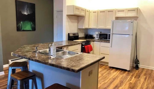 Upstairs apartment located heart of Munising