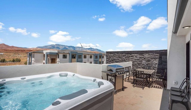 Vintage Desert 5 BDR Heated Pool Lazy River & Slide