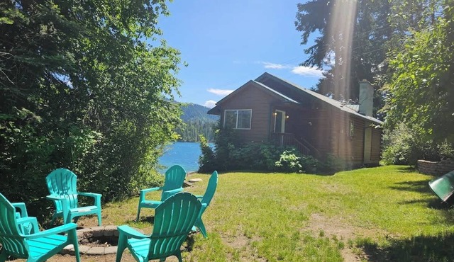 Waterfront cabin with dock on Hayden Lake