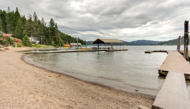 Waterfront cabin with large deck, fishing dock, & private beach