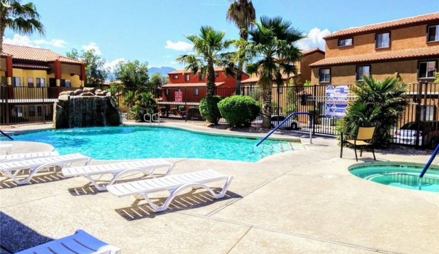 Welcome to Hawk Ridge Retreat. Your oasis in beautiful Mesquite NV.