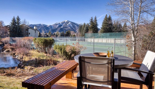 Wildflower Resort Stay - Sun Valley Condo with King Bed and Mtn Views