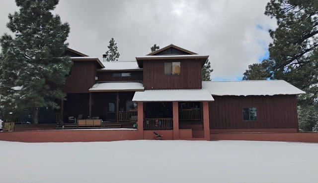 Working Ranch Home 100% off the grid in Williams, AZ