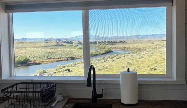 Yellowstone River View! Elegant and peaceful getaway with modern amenities! in Powell