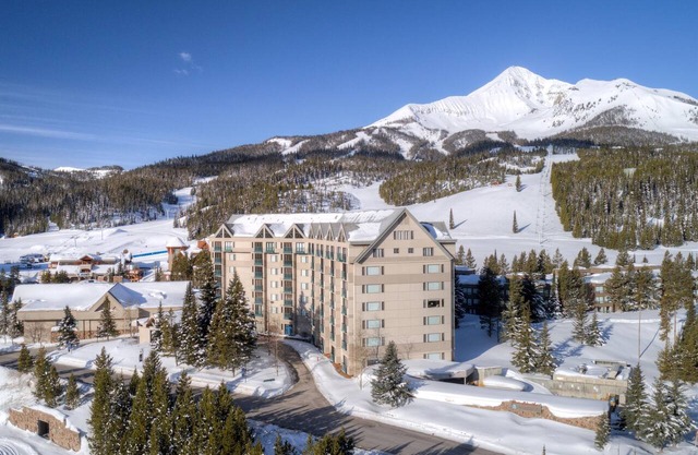 Bear Cave- Big Sky Shoshone Ski in/Out condo-Gondola adjacent!