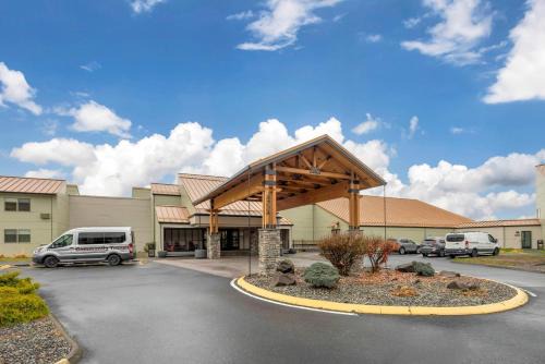 Inns Suites The Dalles 
