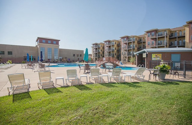 Coronado 202 - Bridges Bay Condo