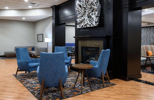 Hampton Inn Evansville 