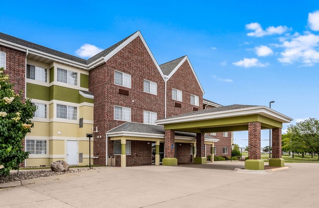 Mainstay Suites Cedar Rapids 