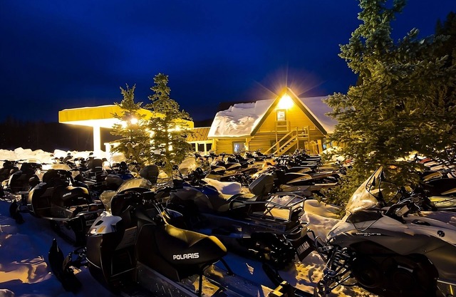 Natural Escape! Two Convenient Units, Close to Attractions