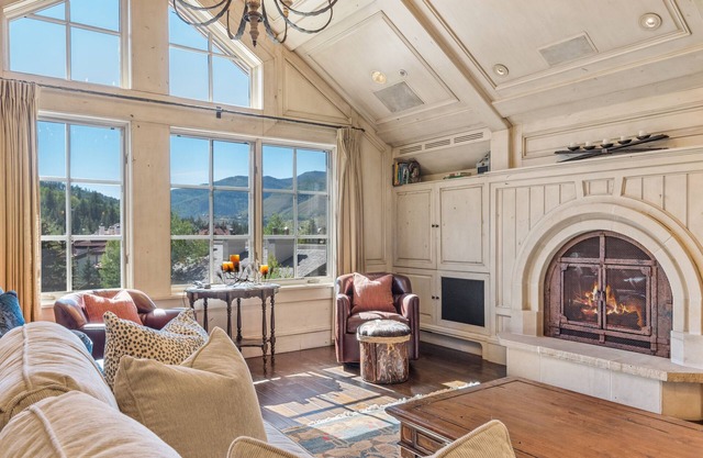 One Willow Bridge Road - 4 Bedroom Penthouse