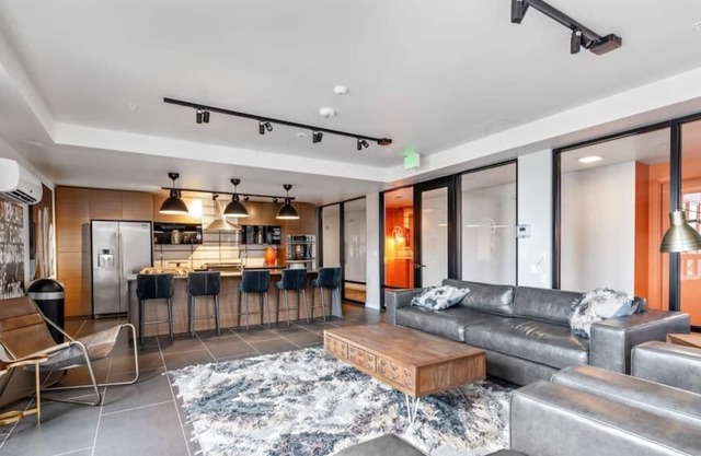 Private Modern 1BR/1BA - For Short or Long Stays