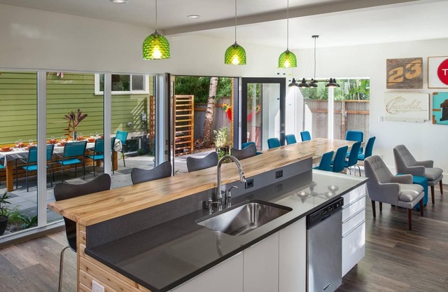Stunning Modern Home In Trendy & Hip Mississippi District