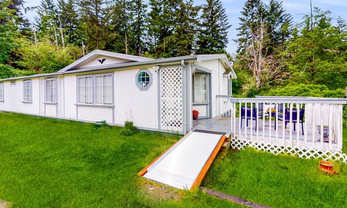 Sumner House | 167 m² House ∙ 3 bedrooms ∙ 6 guests