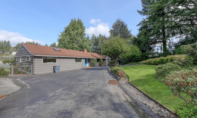 Gig Harbor House | 221 m² House ∙ 3 bedrooms ∙ 7 guests