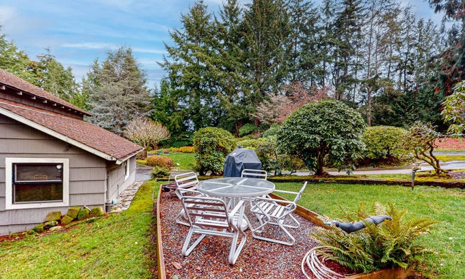 Gig Harbor Cottage | 60 m² Cabin ∙ 1 bedroom ∙ 2 guests
