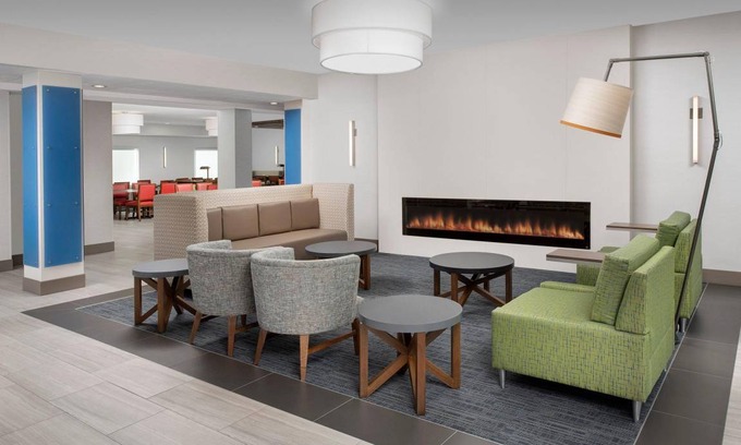 Puyallup Hotel | 67 m² Hotel ∙ 127 guests