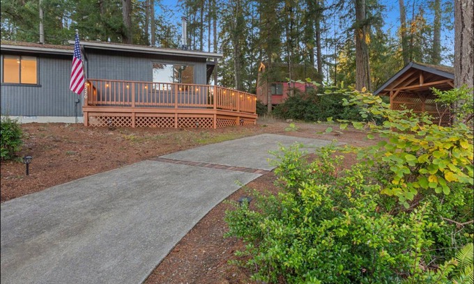 Lakebay House | 77 m² House ∙ 2 bedrooms ∙ 5 guests