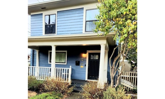 North End House | Big Historic Home in Tacoma