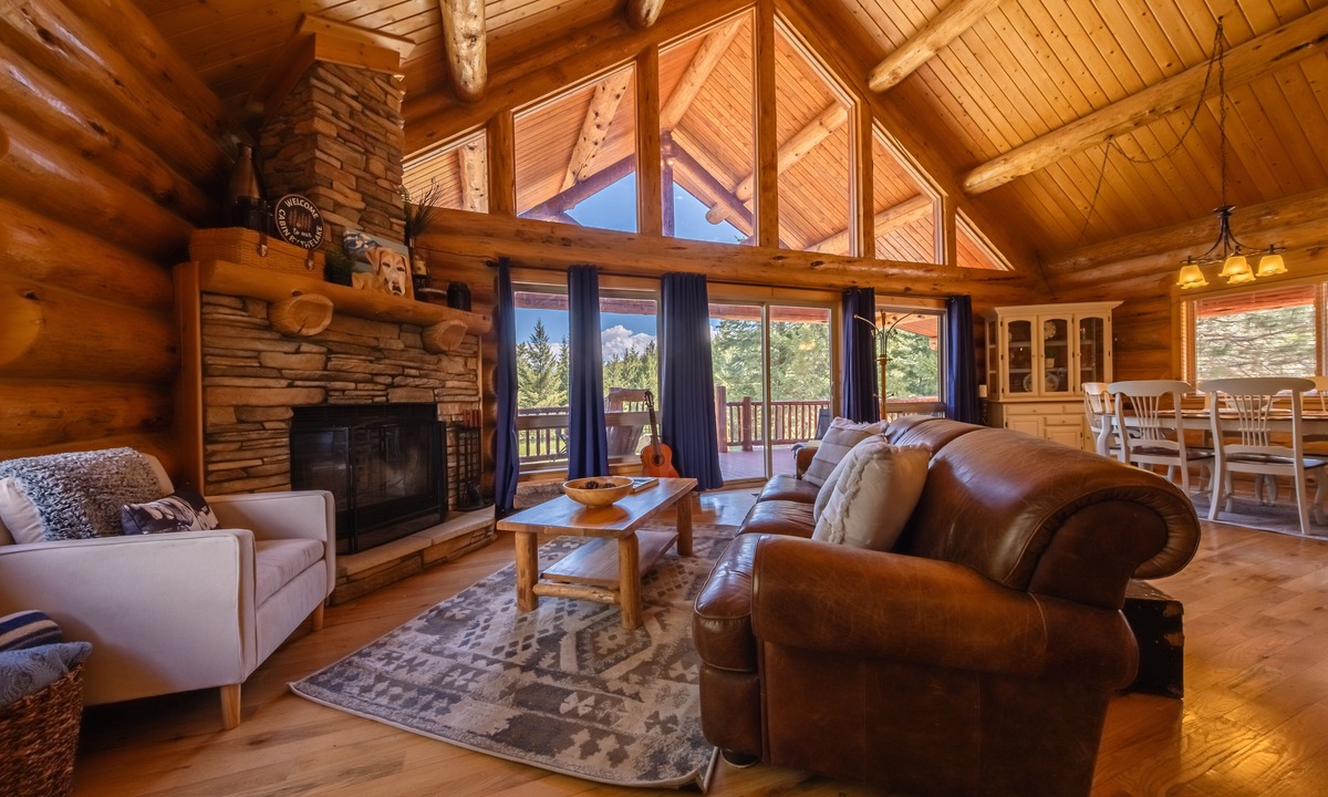 Rexford Cabin | Maggie’s Cabin – Secluded 3 BDR, w/optional boat rental