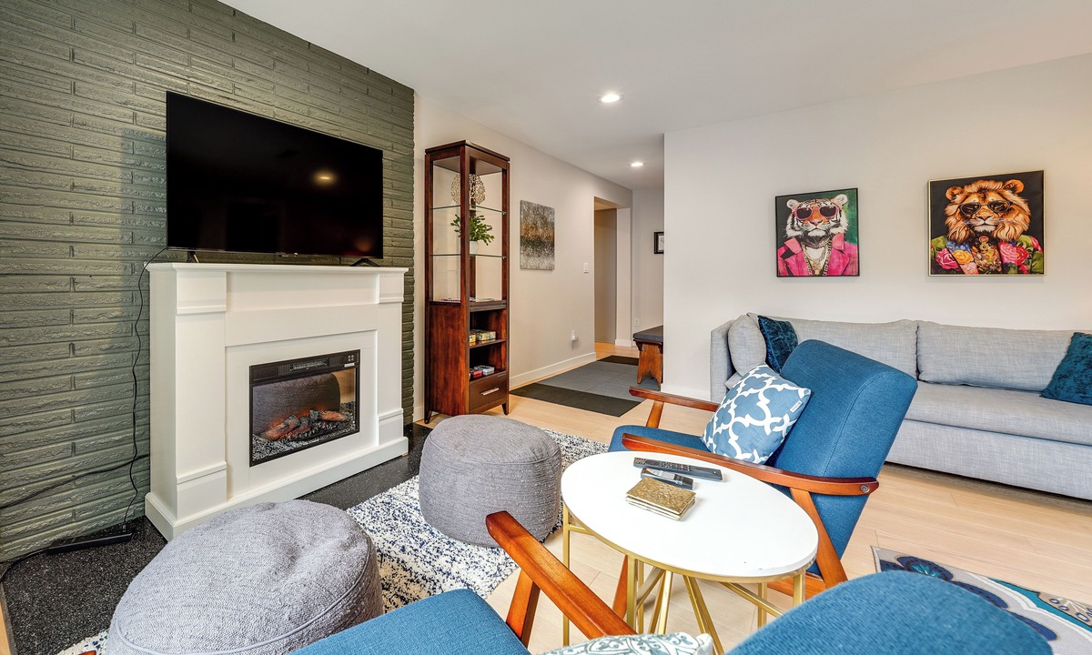 Mid-Beacon Hill House | Seattle Convenience Meets Nature Retreat