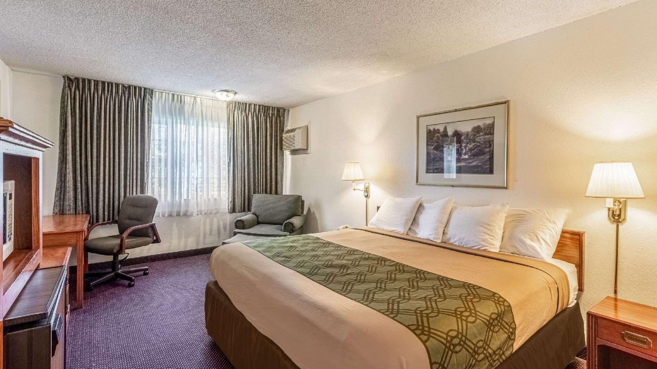Photo of Bedroom in Cedar Hills