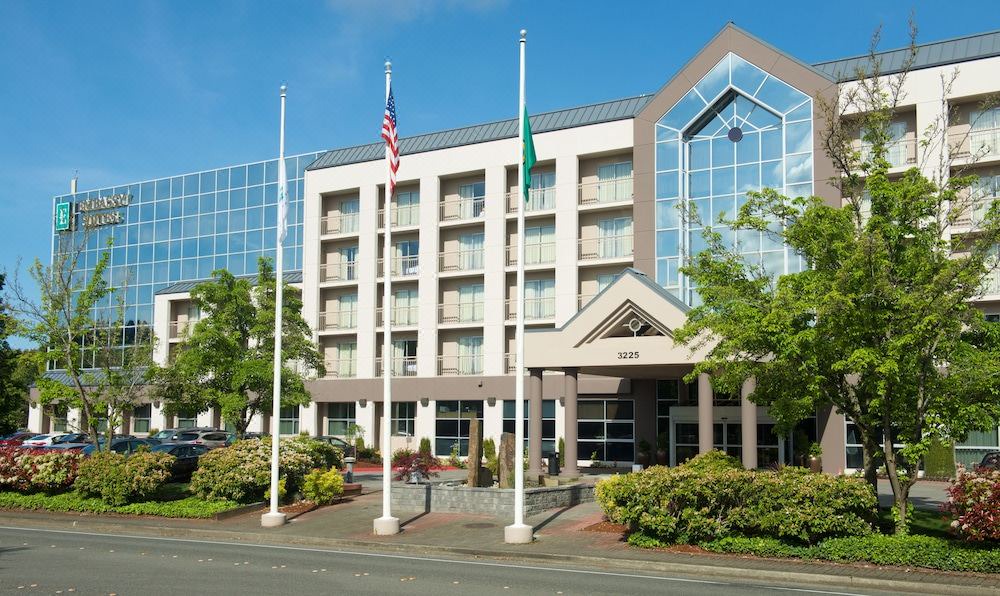 Photo of Buildings in East Lake Hills