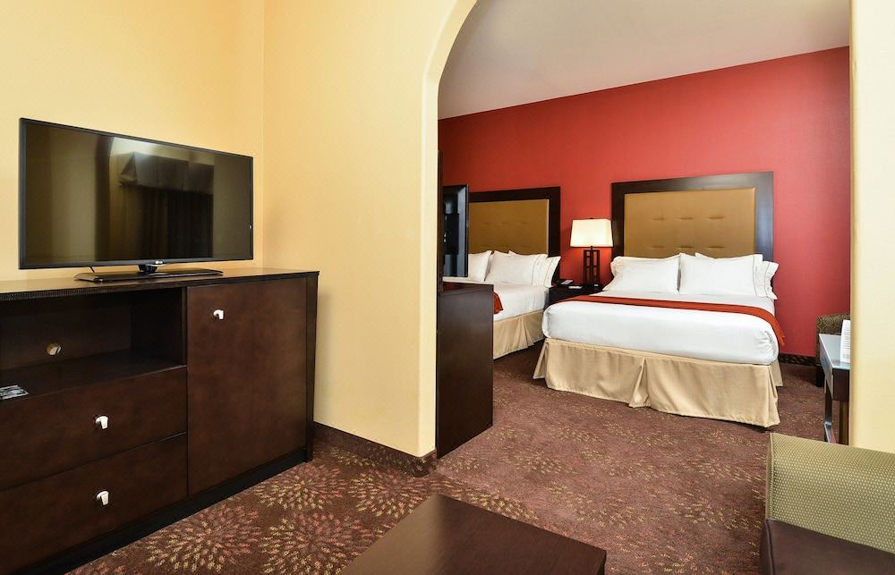 Photo of Bedroom in Pleasant Valley