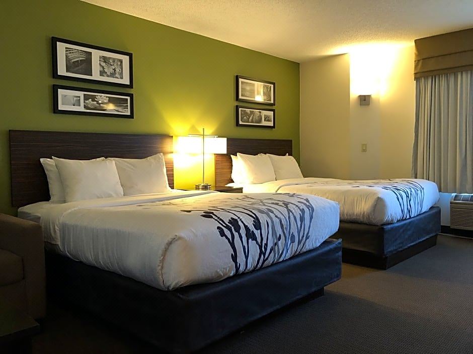 Photo of Bedroom in Roseburg