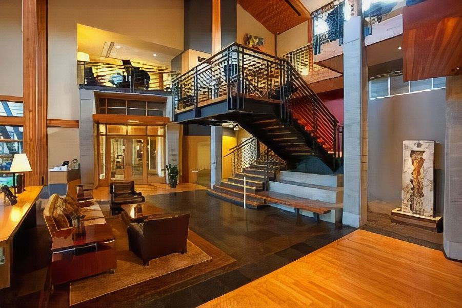 Photo of Livingroom in SeaTac