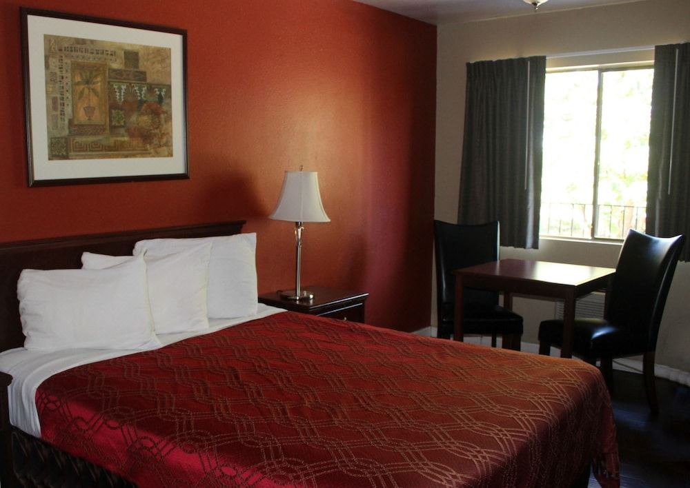 Photo of Bedroom in Kelso