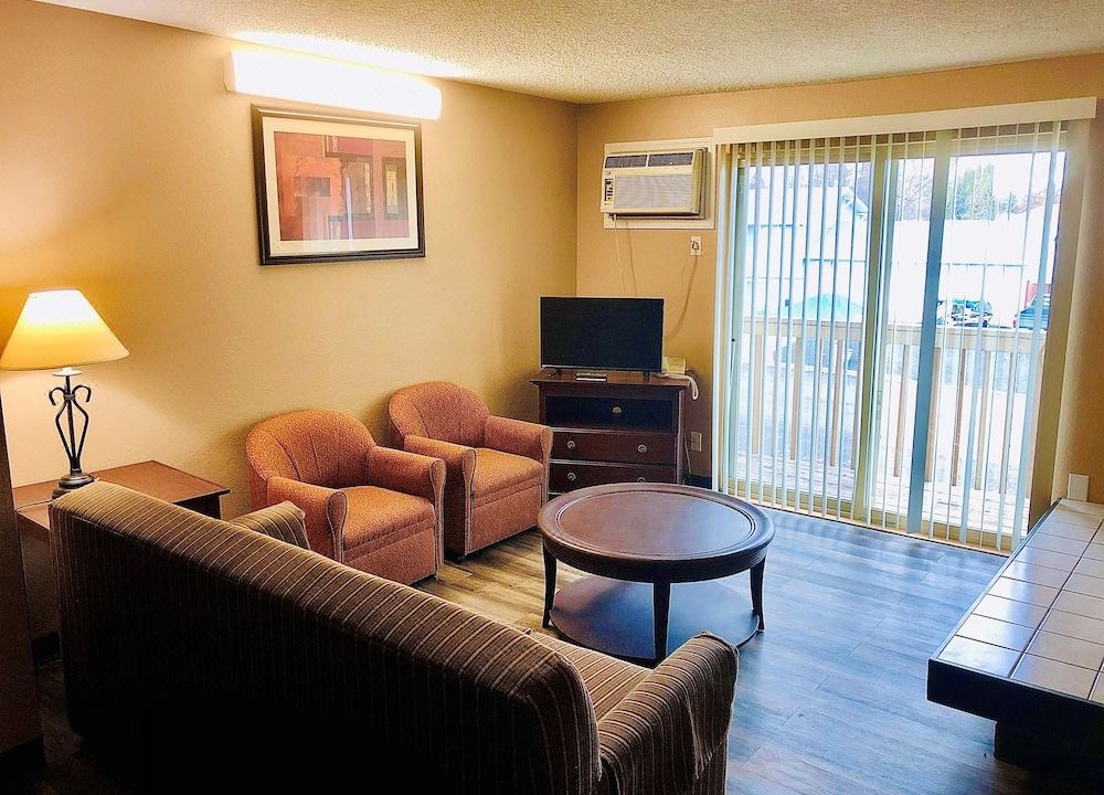 Photo of Livingroom in Spokane Valley