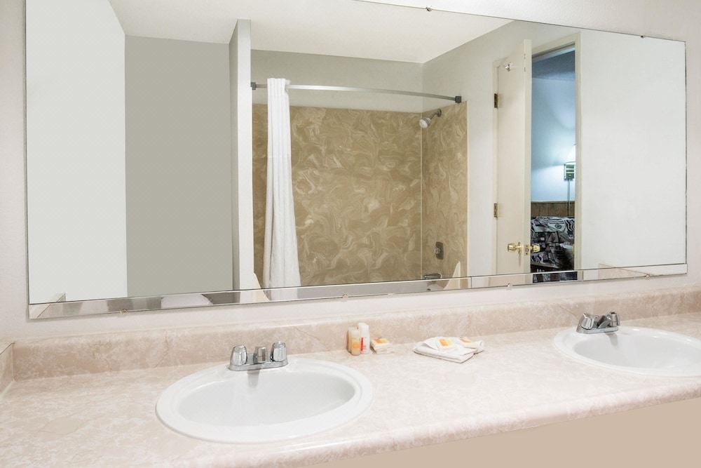 Photo of Bathroom in Corvallis