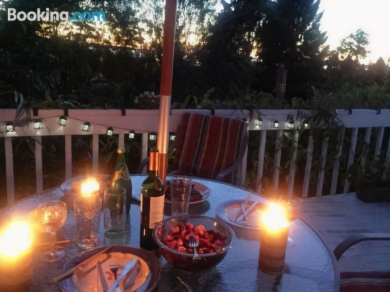 Photo of Patio Balcony in The Bowl of Edmonds