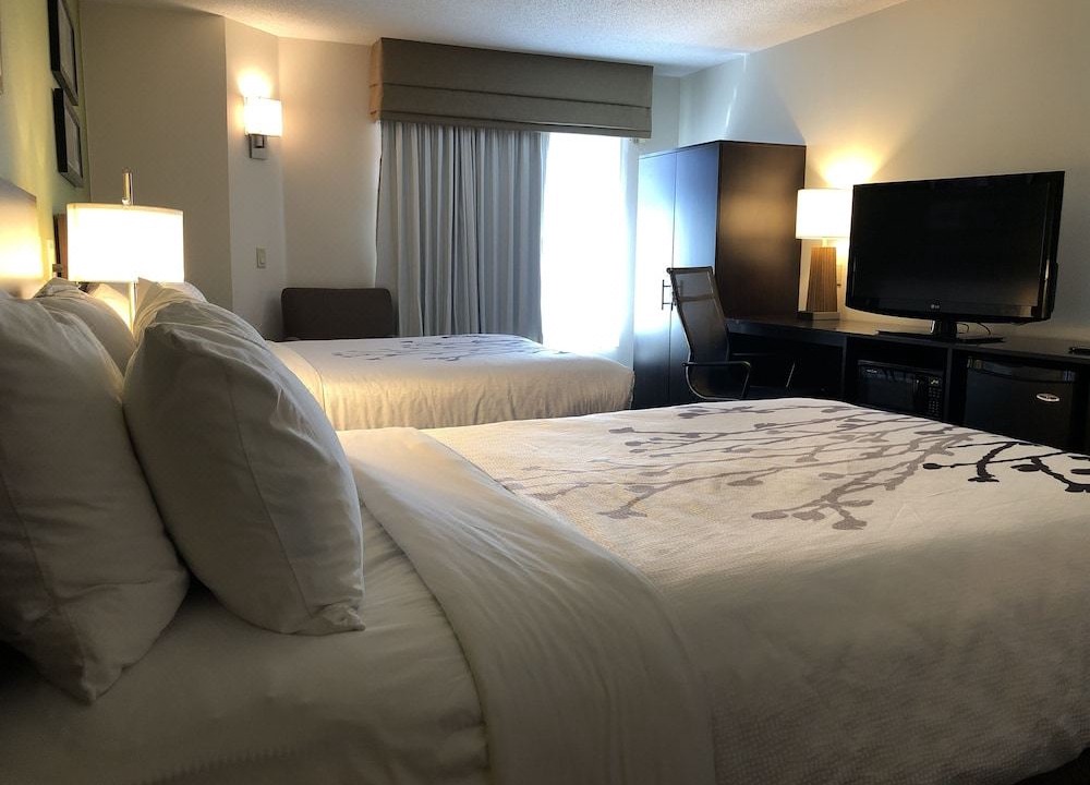 Photo of Bedroom in Roseburg