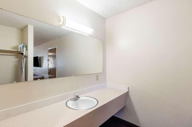 Photo of Bathroom in Cedar Hills