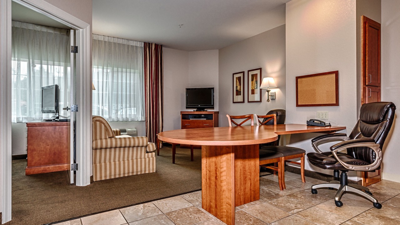 Photo of Livingroom in Oak Harbor