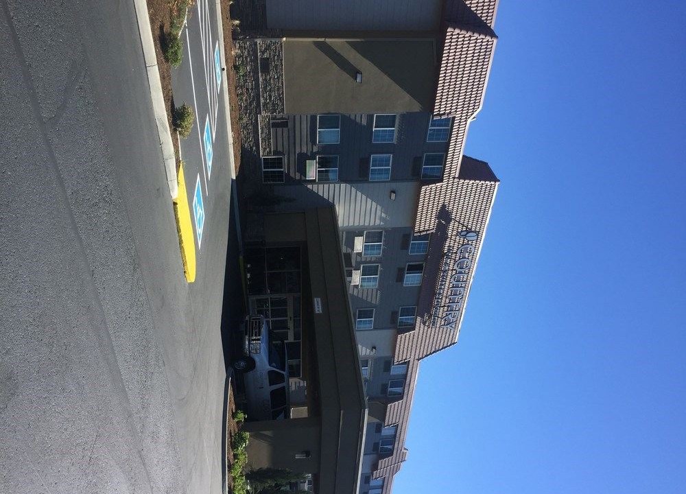 Photo of Buildings in East Columbia