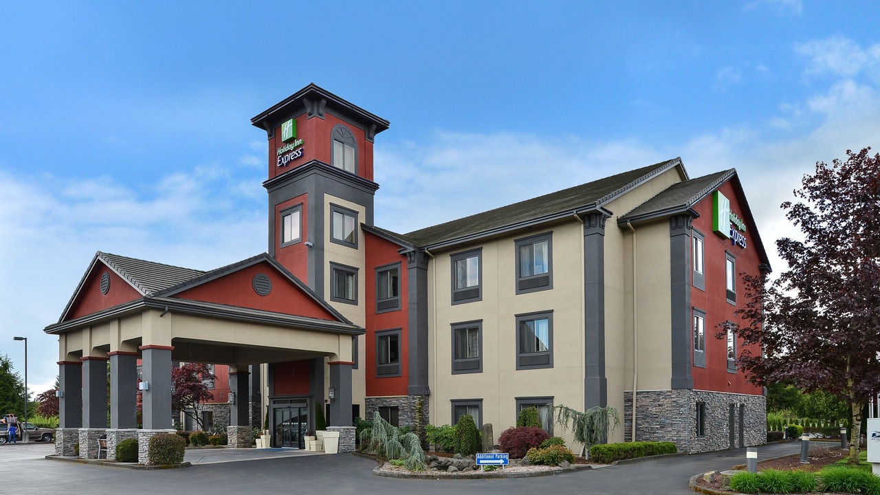 Photo of Buildings in Pleasant Valley