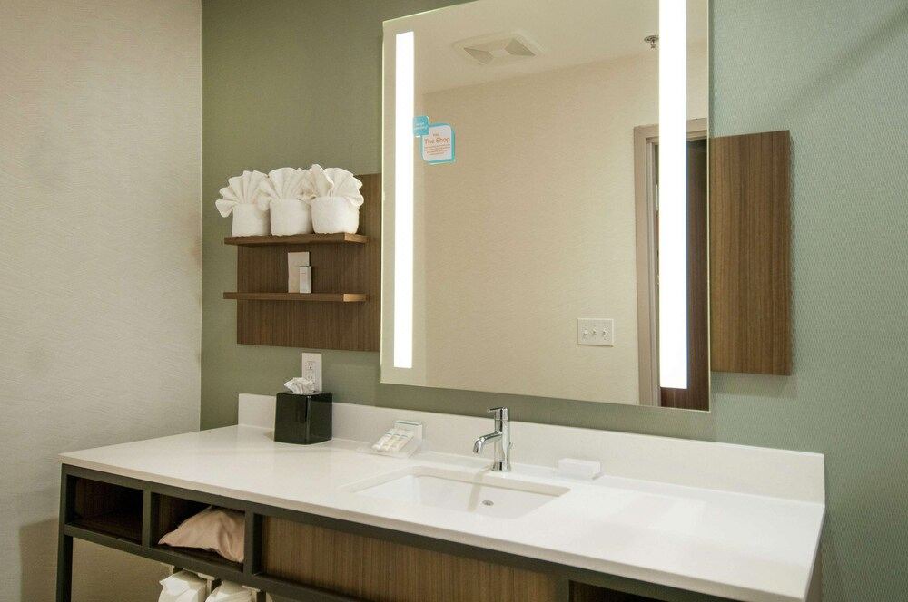 Photo of Bathroom in Clinton