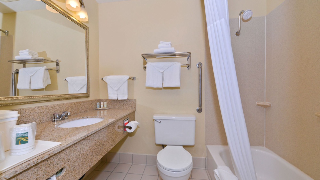 Photo of Bathroom in Hazel Dell South