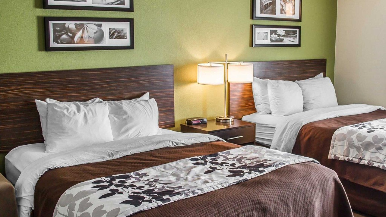 Photo of Bedroom in Roseburg