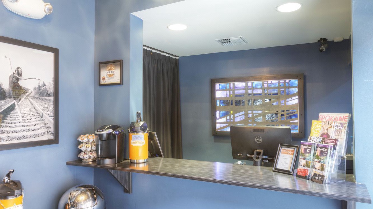 Photo of Livingroom in Downtown Spokane