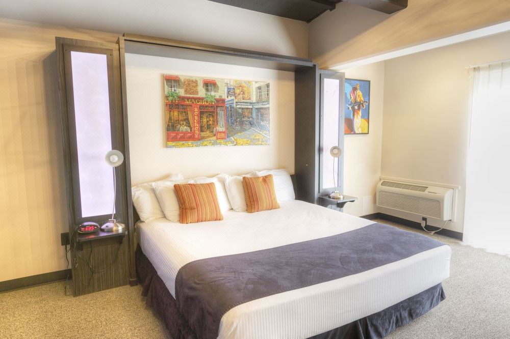 Photo of Bedroom in Downtown Spokane