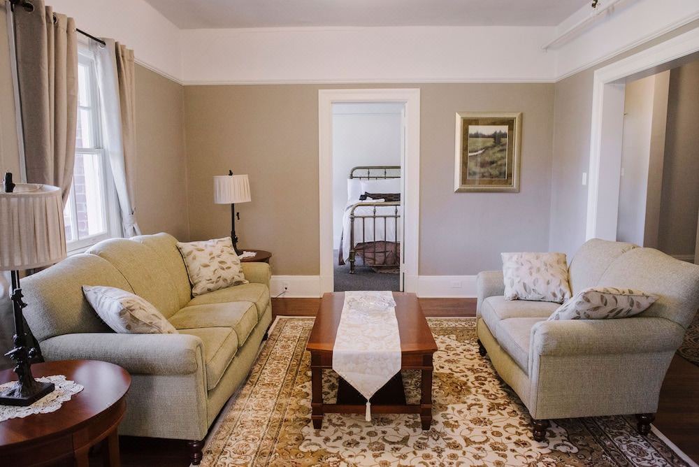 Photo of Livingroom in Port Townsend